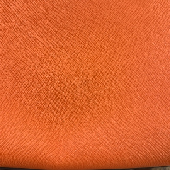 Michael Kors Leather Crossbody Bag With Handles Top Zipper Closure Orange White - Picture 15 of 16